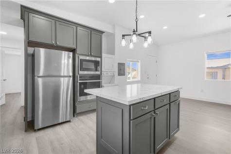 6273 Mount Rainier Avenue Las Vegas NV 89156