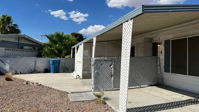 312 Sir Jeffery Street Las Vegas NV 89110
