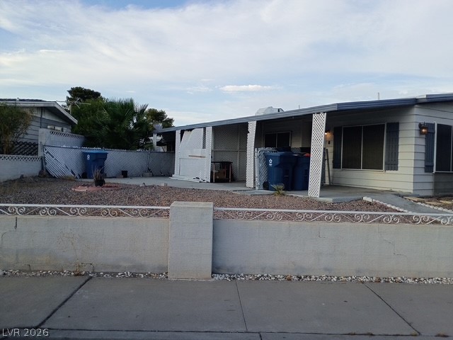 312 Sir Jeffery Street Las Vegas NV 89110