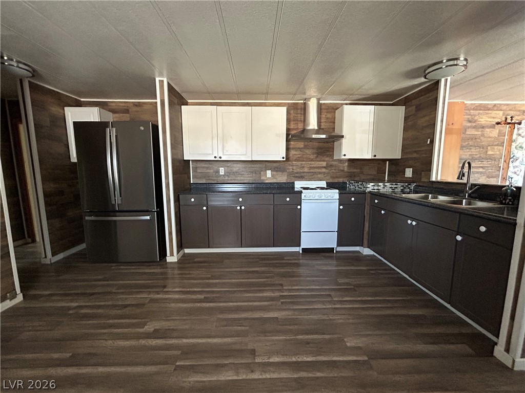 1111 Bank Avenue Pahrump NV 89048