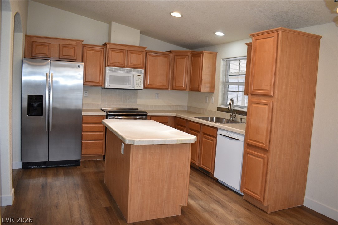 415 Bel Air Avenue Pahrump NV 89048