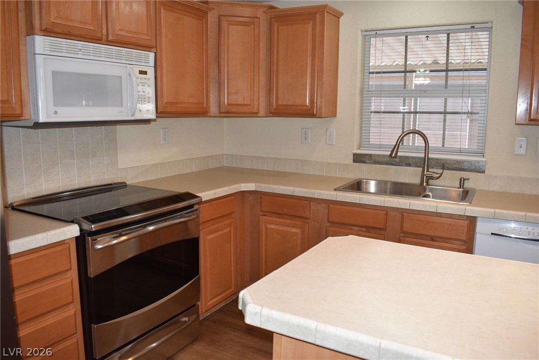 415 Bel Air Avenue Pahrump NV 89048