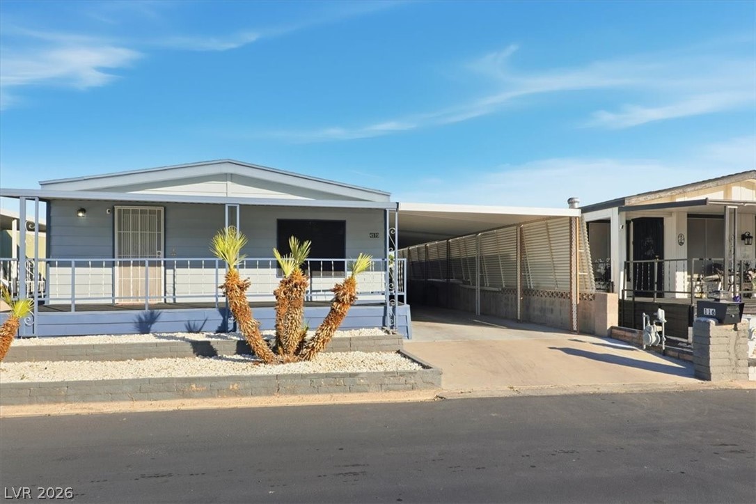 4570 Royal Ridge Avenue Las Vegas NV 89103