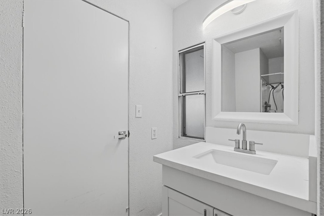 4570 Royal Ridge Avenue Las Vegas NV 89103