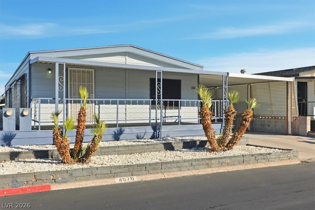 4570 Royal Ridge Avenue Las Vegas NV 89103