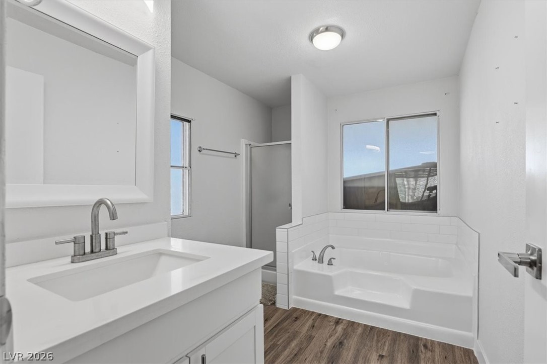 4570 Royal Ridge Avenue Las Vegas NV 89103