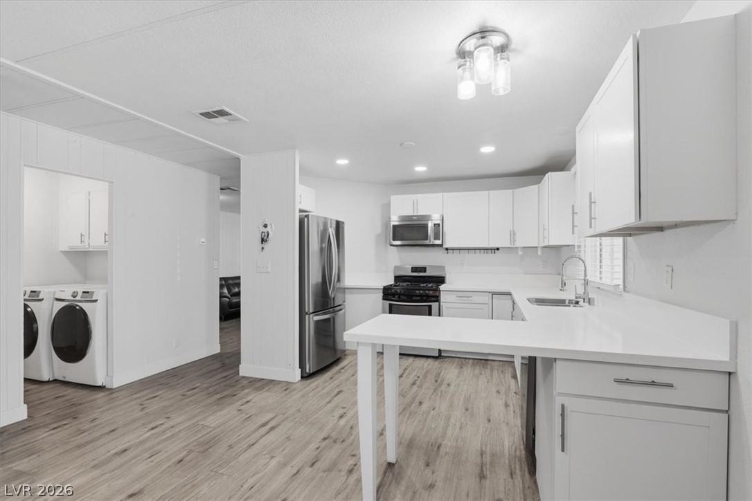 4570 Royal Ridge Avenue Las Vegas NV 89103