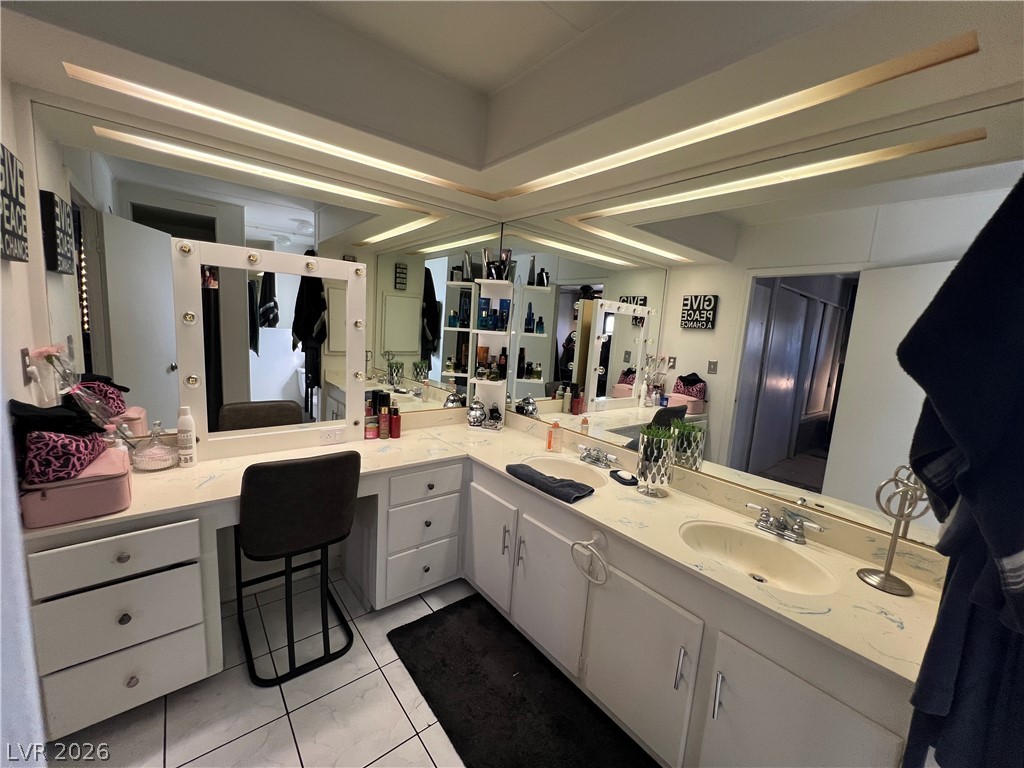 6041 Rocky Mountain Avenue Las Vegas NV 89156
