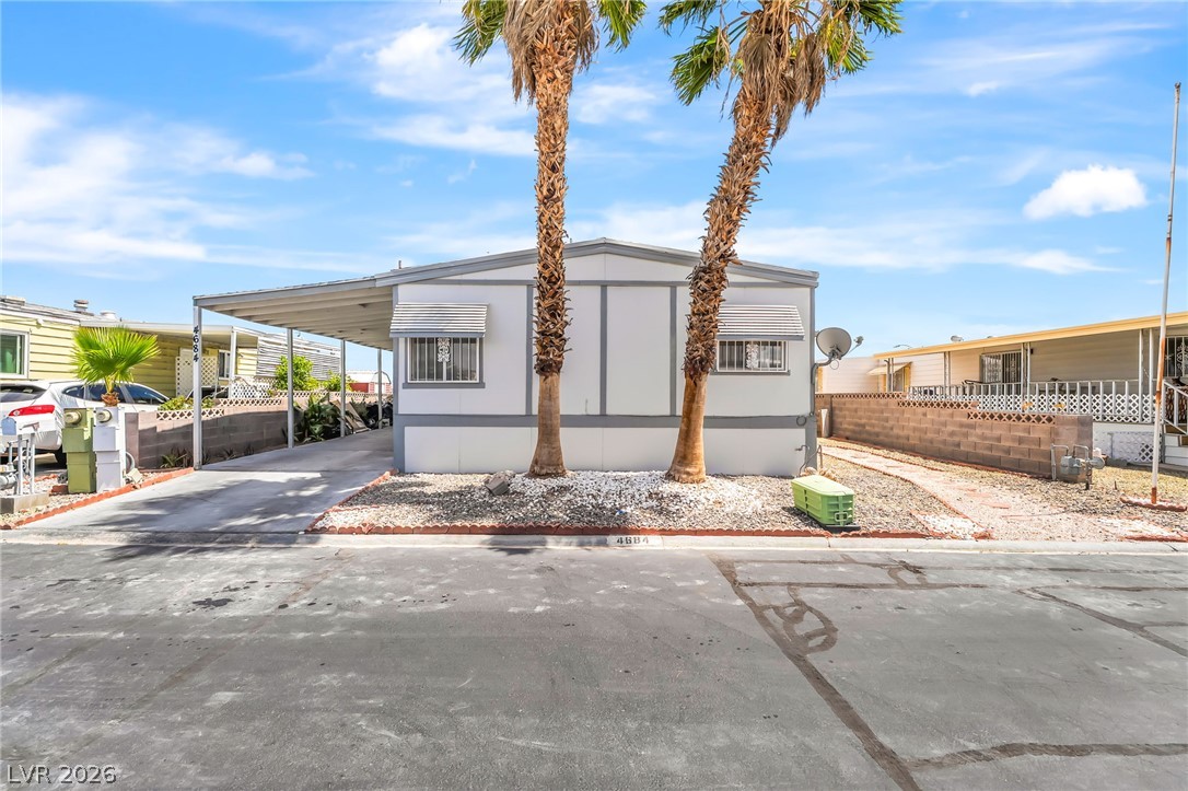 4684 Royal Ridge Way Las Vegas NV 89103