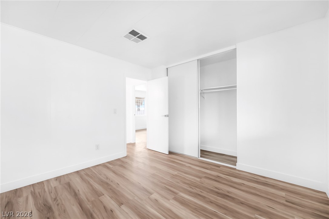 4684 Royal Ridge Way Las Vegas NV 89103