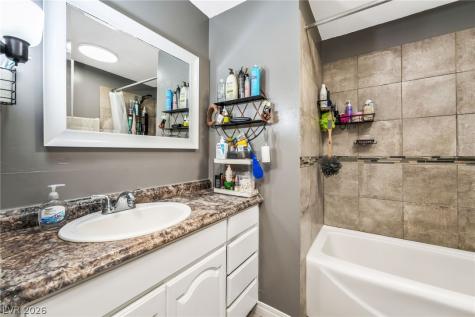 3809 Pecan Lane Las Vegas NV 89115
