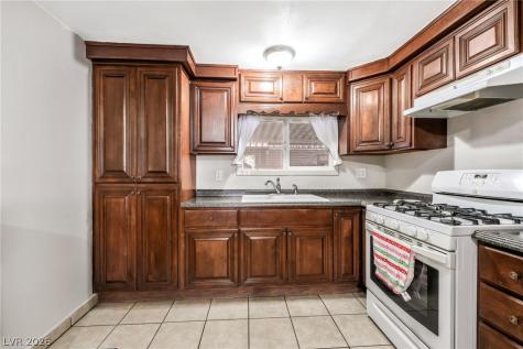 3809 Pecan Lane Las Vegas NV 89115