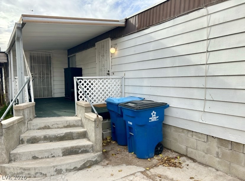 5495 Everglade Street Las Vegas NV 89142