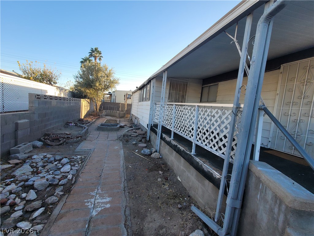 5495 Everglade Street Las Vegas NV 89142