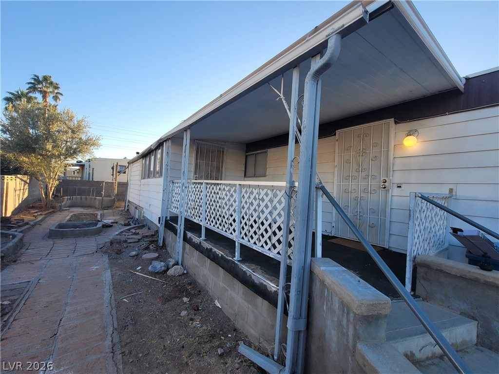 5495 Everglade Street Las Vegas NV 89142