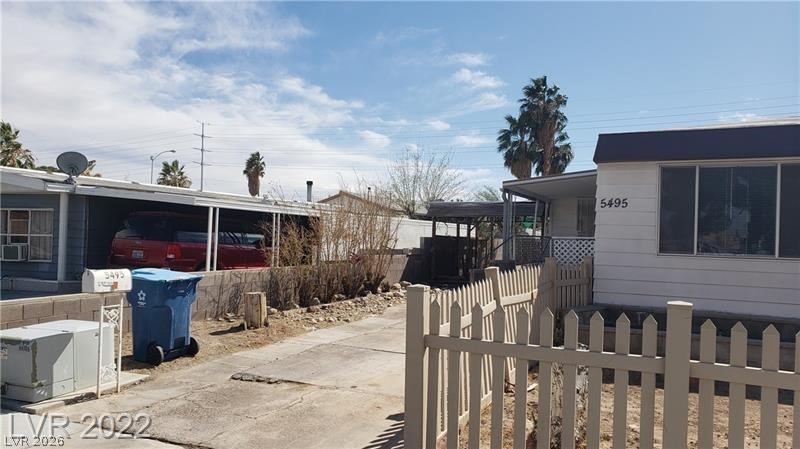 5495 Everglade Street Las Vegas NV 89142