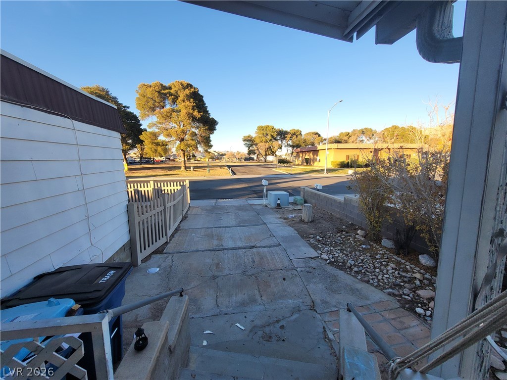 5495 Everglade Street Las Vegas NV 89142