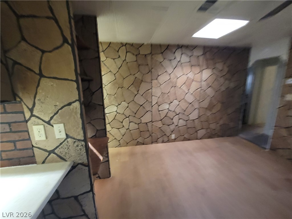 5495 Everglade Street Las Vegas NV 89142