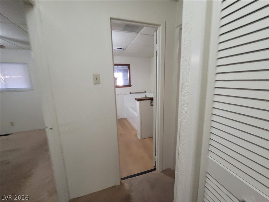 5495 Everglade Street Las Vegas NV 89142
