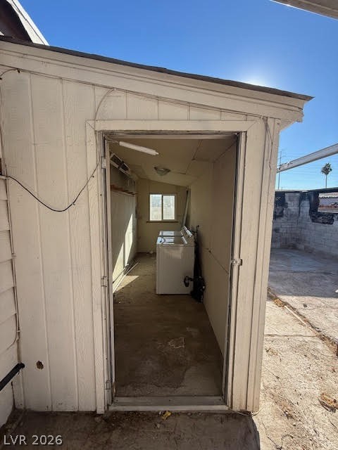 5495 Everglade Street Las Vegas NV 89142
