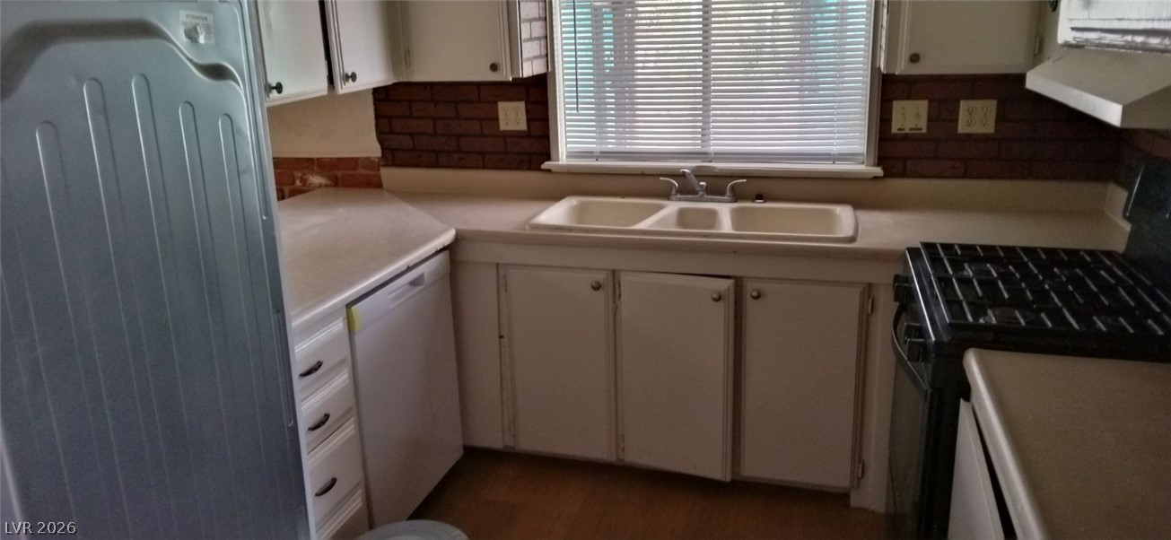 5495 Everglade Street Las Vegas NV 89142