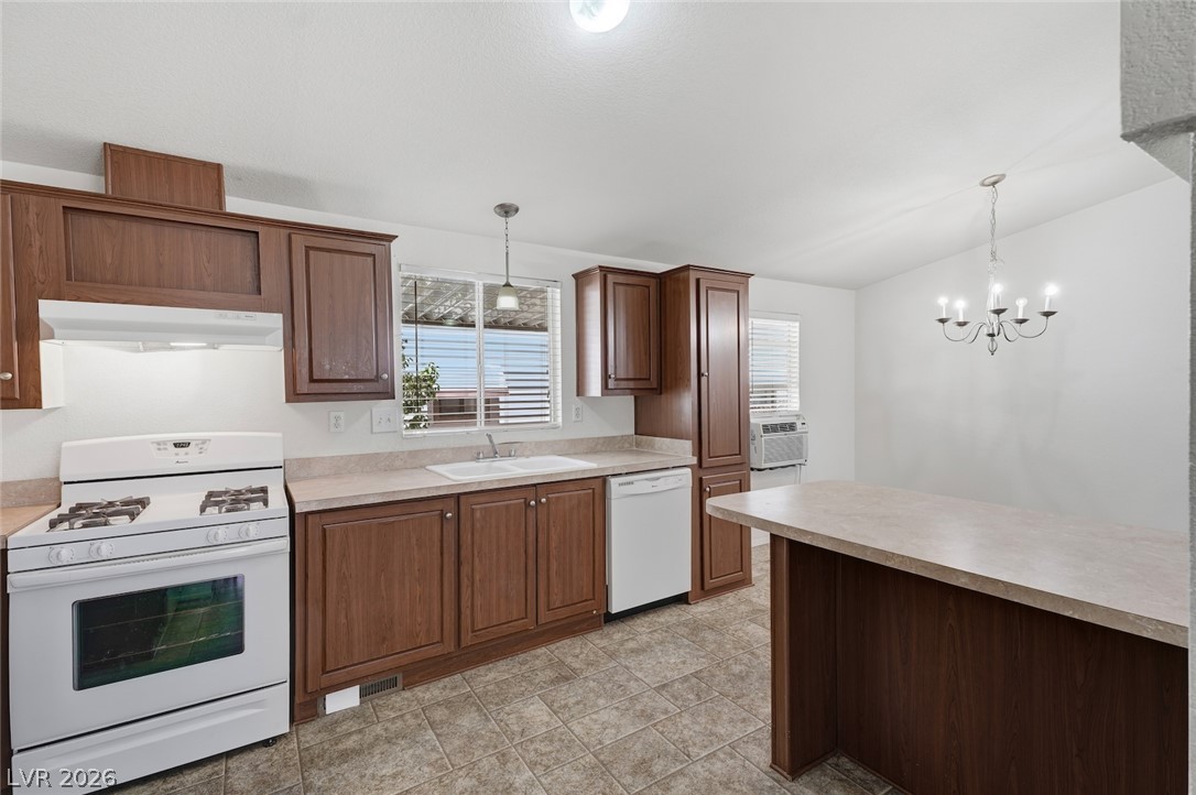 4589 Royal Ridge Boulevard Las Vegas NV 89103