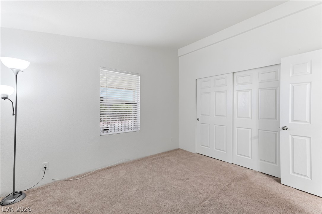 4589 Royal Ridge Boulevard Las Vegas NV 89103