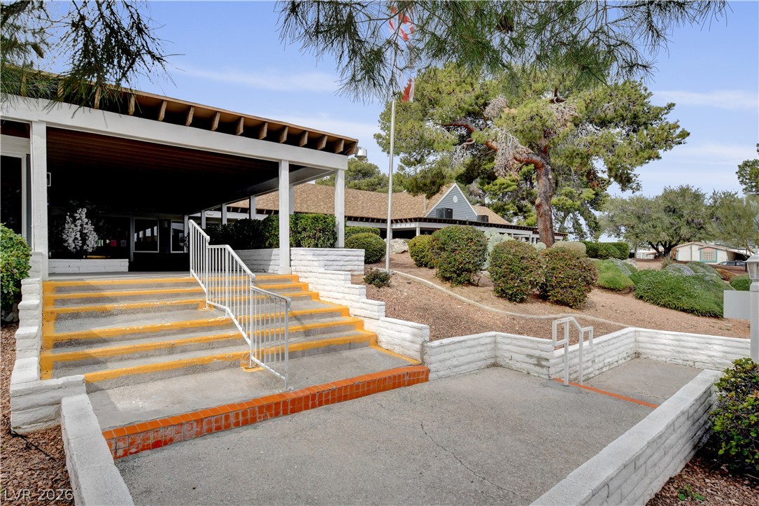 4589 Royal Ridge Boulevard Las Vegas NV 89103