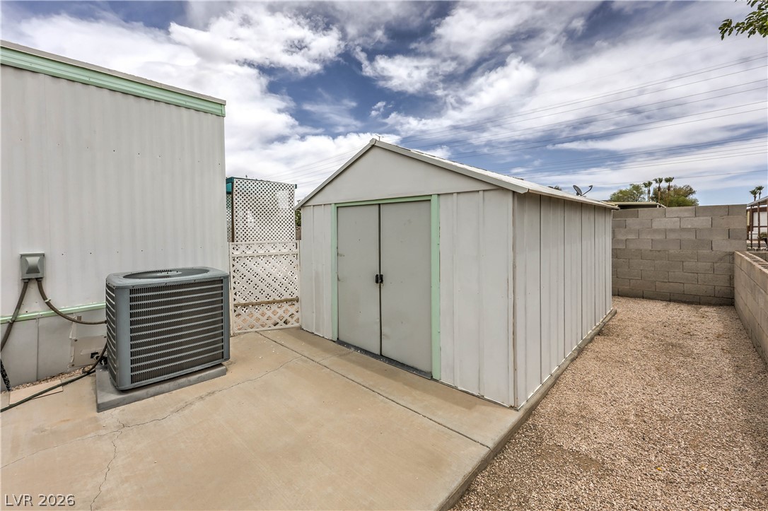 3472 Katmai Drive Las Vegas NV 89122