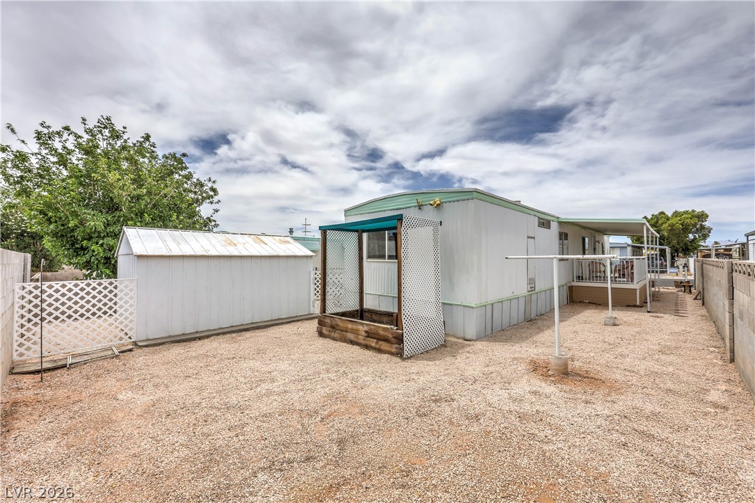 3472 Katmai Drive Las Vegas NV 89122