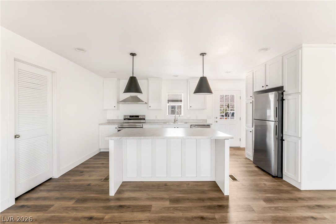 6146 Bryce Canyon Avenue Las Vegas NV 89156