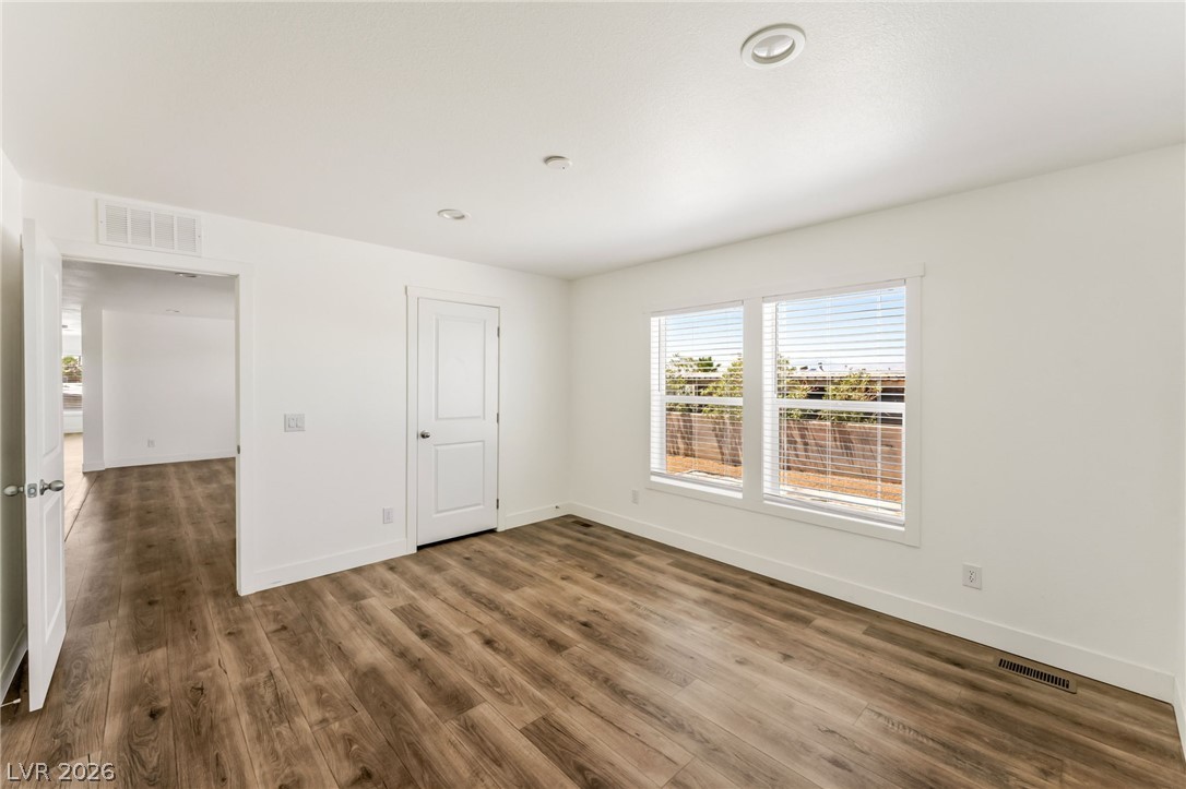 6146 Bryce Canyon Avenue Las Vegas NV 89156