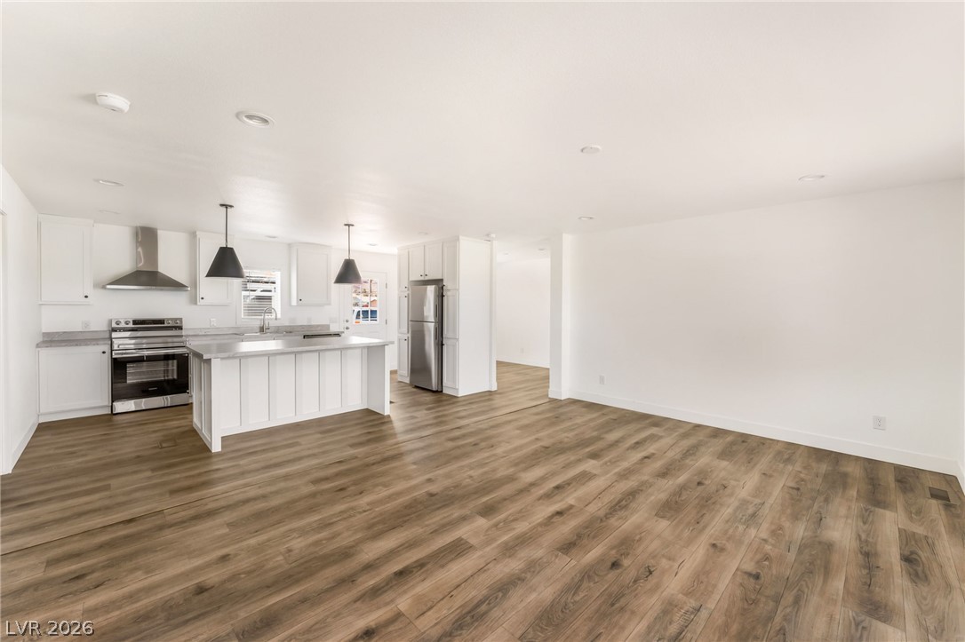 6146 Bryce Canyon Avenue Las Vegas NV 89156