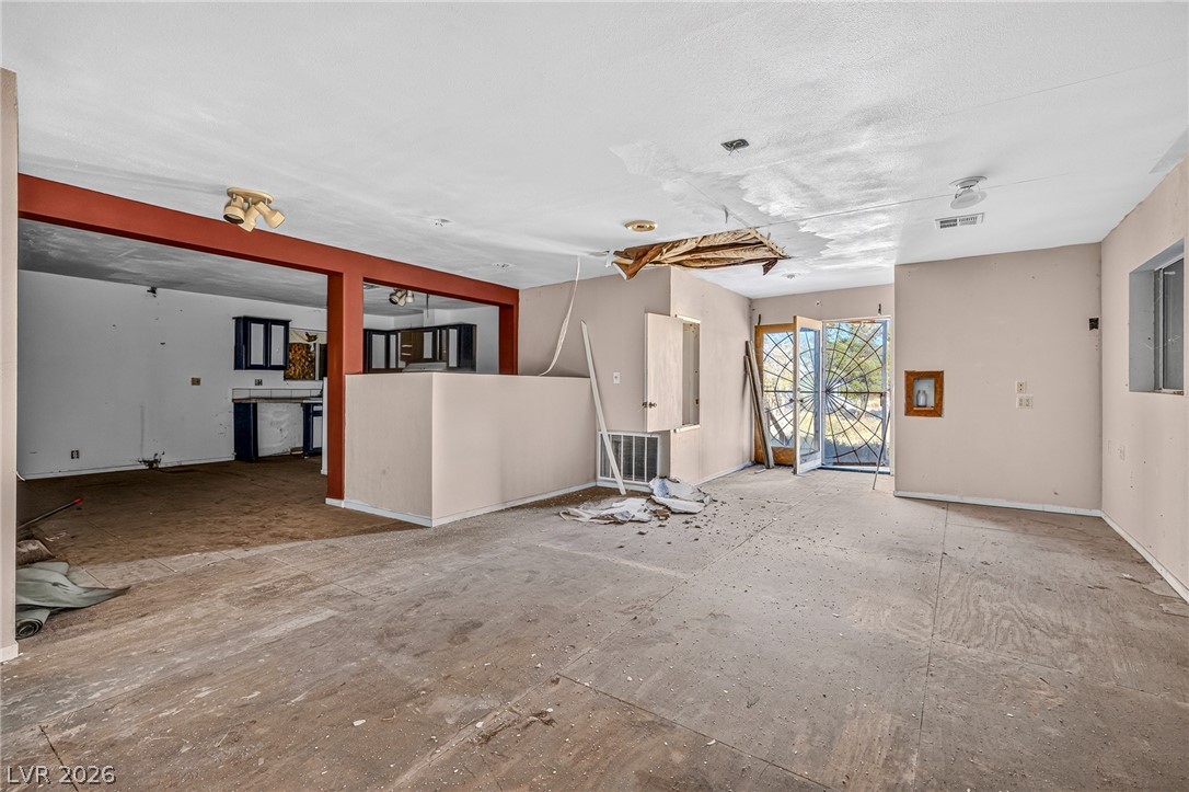 1611 West Irons Street Pahrump NV 89048