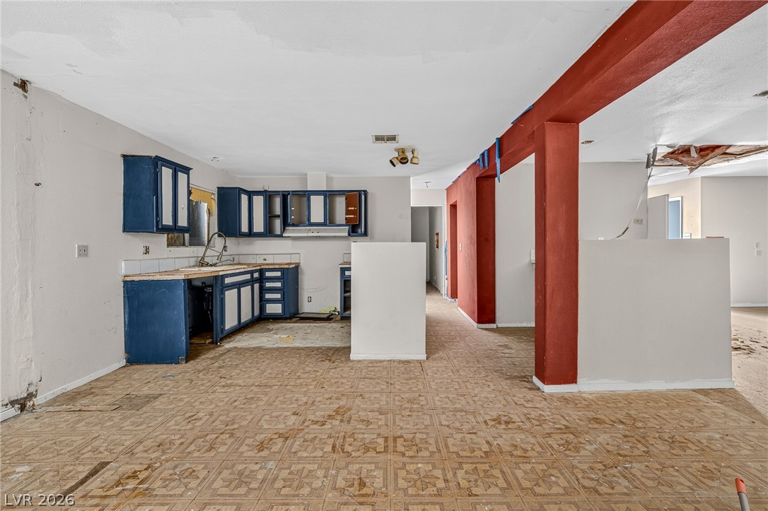 1611 West Irons Street Pahrump NV 89048