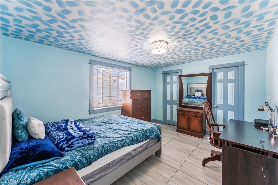 6161 Great Smoky Avenue Las Vegas NV 89156