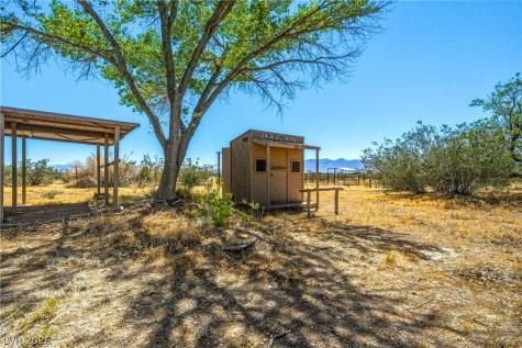 5461 Navajo Boulevard Pahrump NV 89061