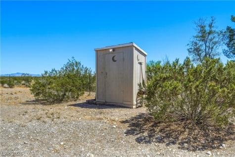 5461 Navajo Boulevard Pahrump NV 89061