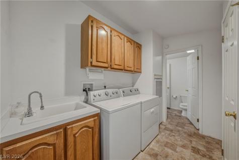 5461 Navajo Boulevard Pahrump NV 89061