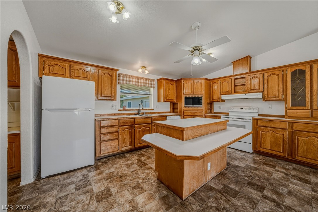 5461 Navajo Boulevard Pahrump NV 89061
