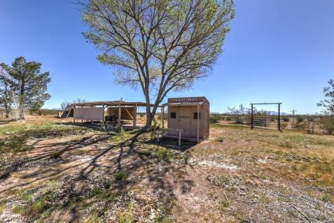 5461 Navajo Boulevard Pahrump NV 89061