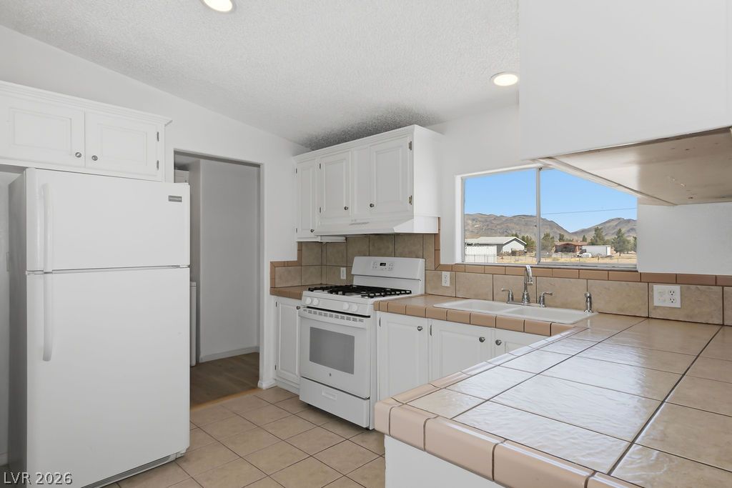 4550 West Horn Road Pahrump NV 89048