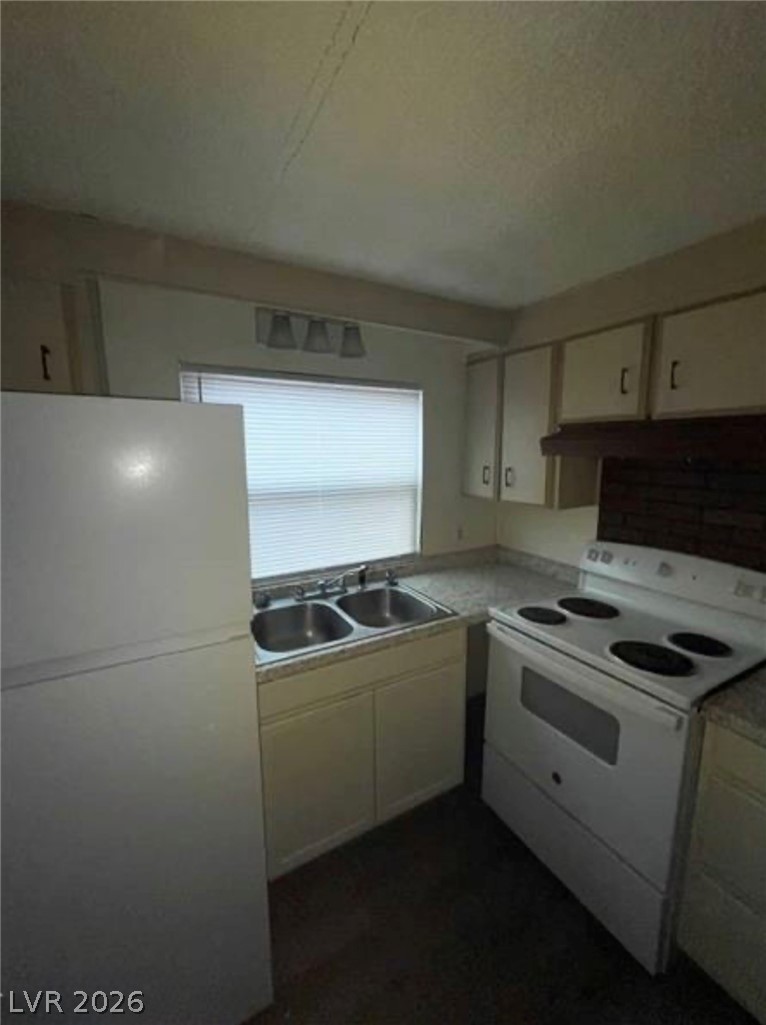 1121 Pawnee Lane Henderson NV 89015