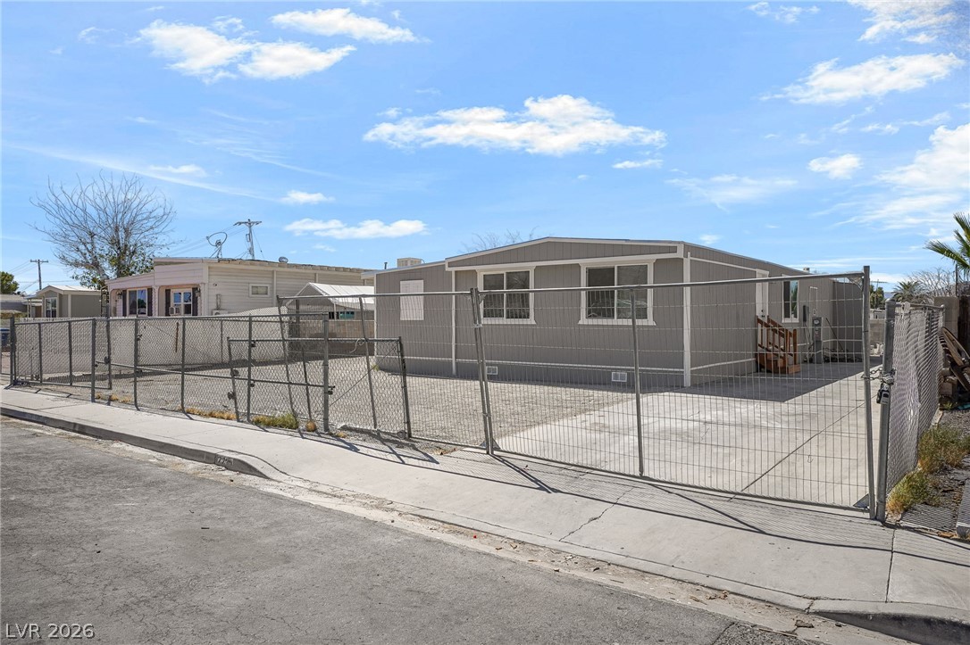 2233 Toiyabe Street Las Vegas NV 89156