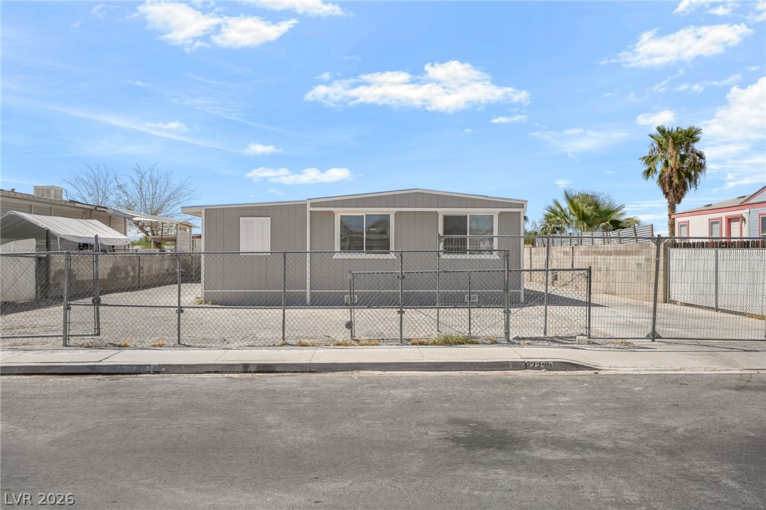 2233 Toiyabe Street Las Vegas NV 89156