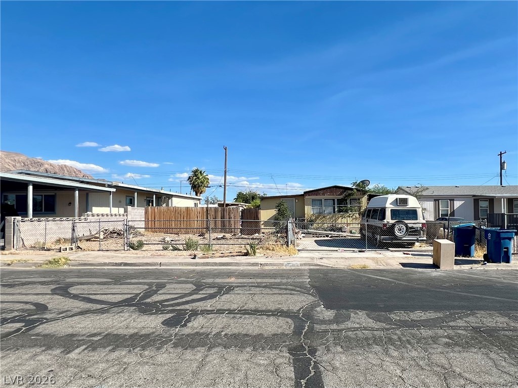 6205 Mount Mckinley Avenue Las Vegas NV 89156