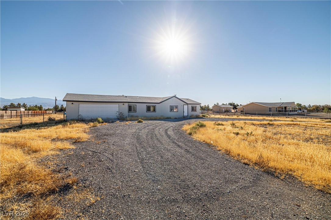 1621 Windy Lane Pahrump NV 89048
