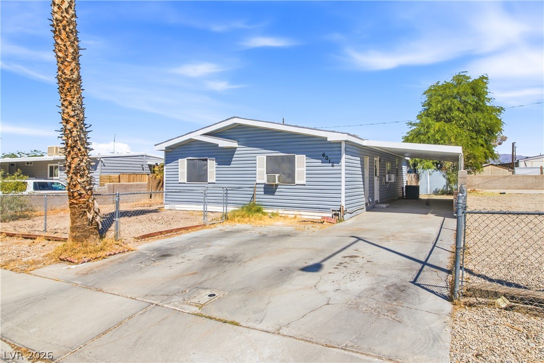 6016 Great Smoky Avenue Las Vegas NV 89156