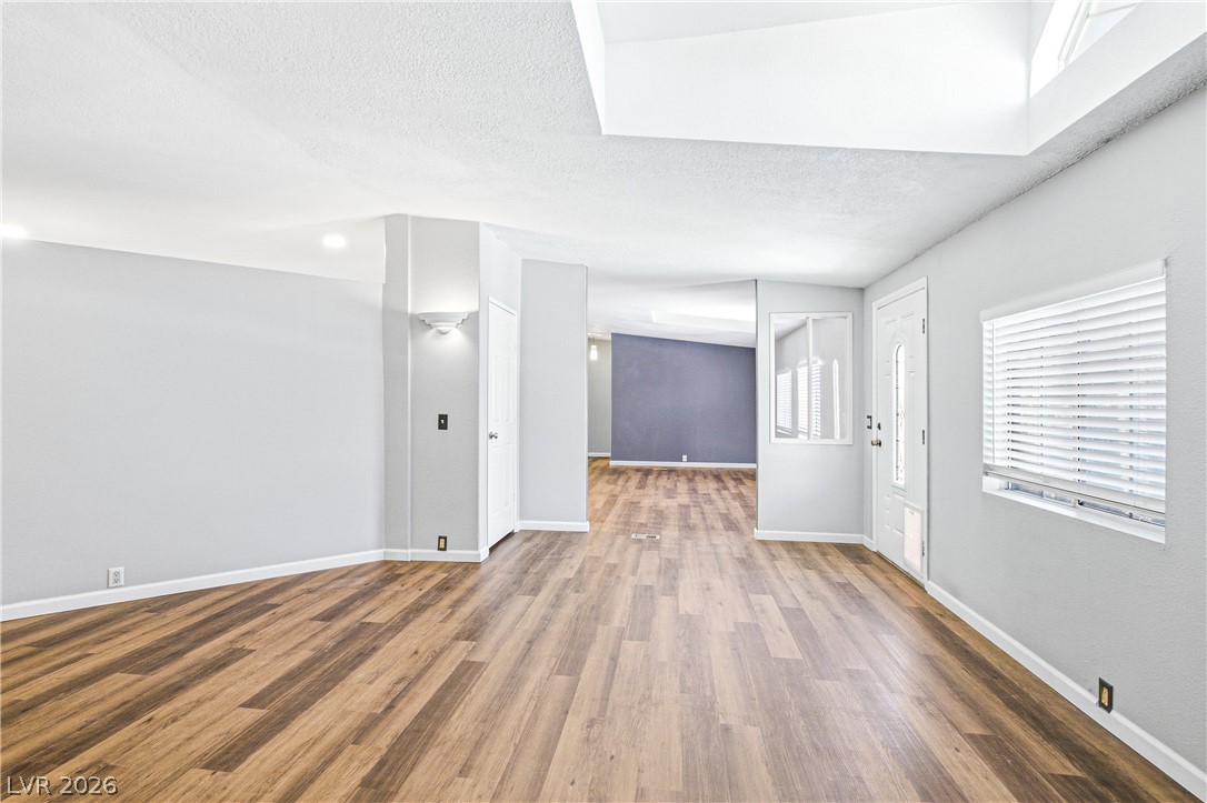 6016 Great Smoky Avenue Las Vegas NV 89156