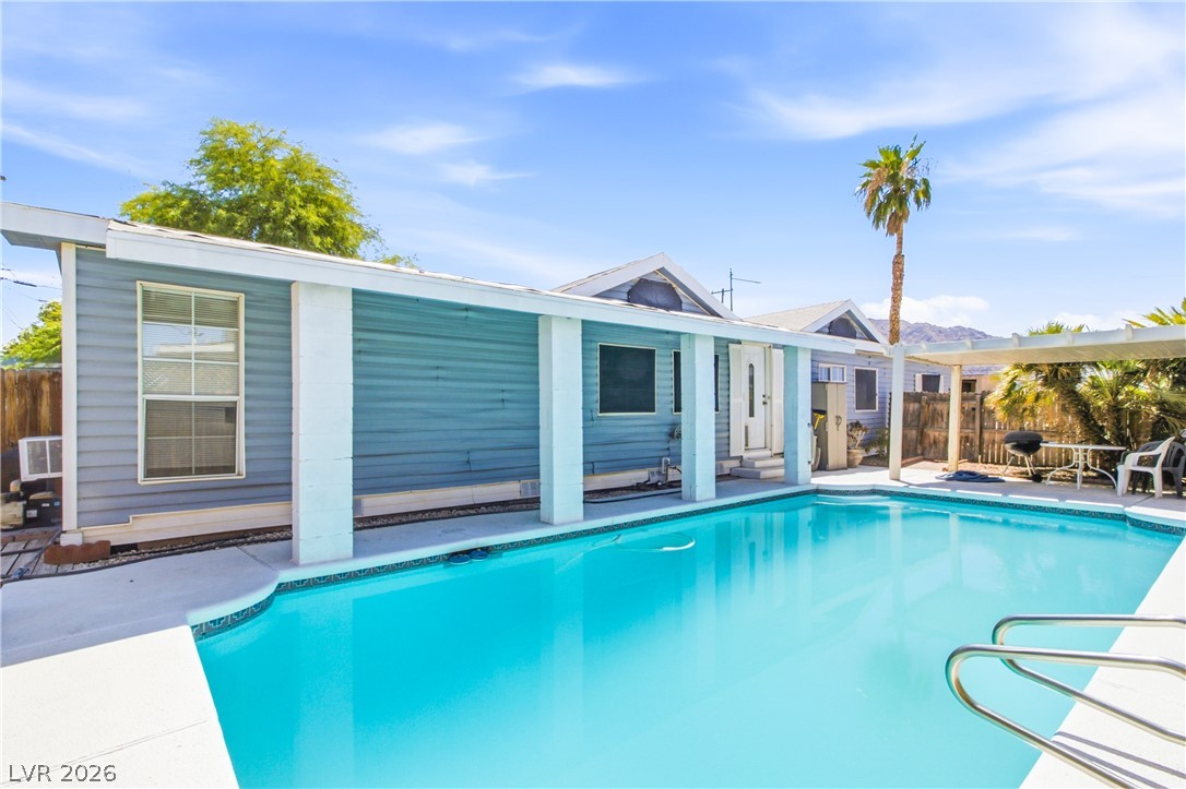 6016 Great Smoky Avenue Las Vegas NV 89156